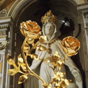 Le statue della BASILICA